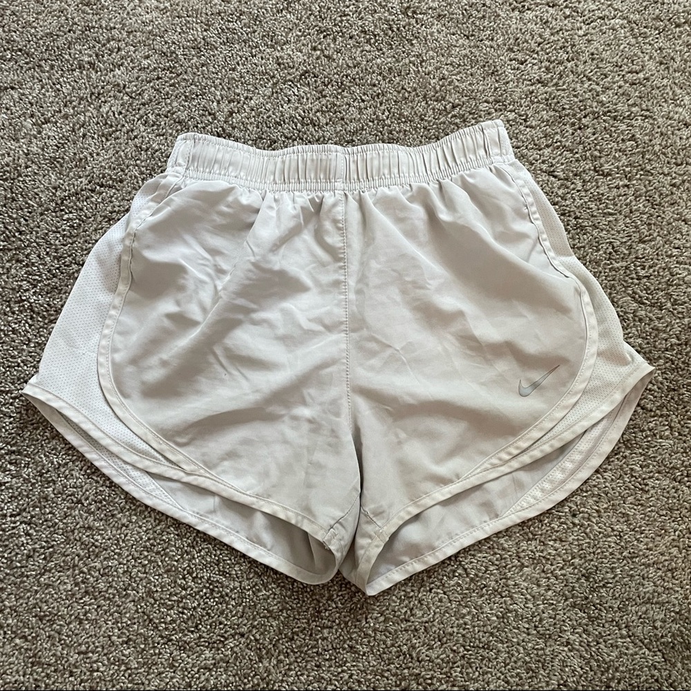 White Nike Shorts Womens Extra-Small